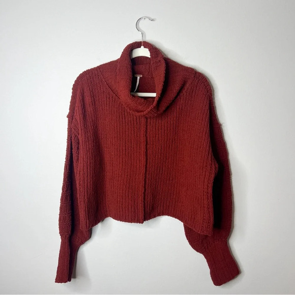 Free People Be Yours Turtleneck Burgundy - Picture 1 of 6